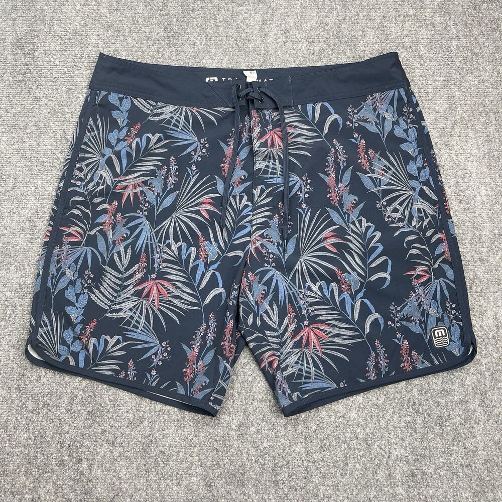 Travis Mathew Board Shorts Mens 38 Cool As A Coconut Total Eclipse Pockets 8.5 "